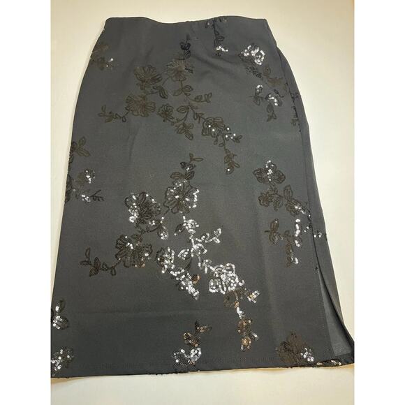 Black Skirt Sequin Detail Cocktail Skirt With Slit Size Medium - Picture 1 of 8